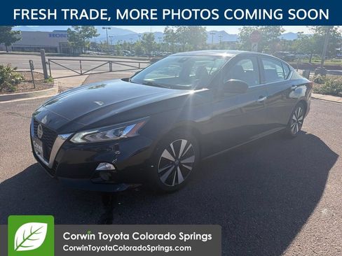 Used 2019 Nissan Altima 2.5 SL FWD image 3