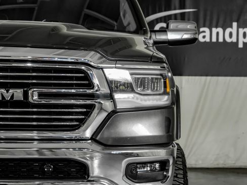 Used 2020 RAM 1500 Laramie AWD/4WD image 39