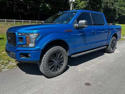 Used 2019 Ford F150 XLT w/ Equipment Group 302A Luxury AWD/4WD image 4
