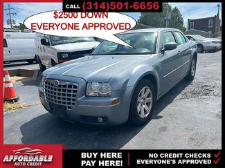 Used 2006 Chrysler 300 Touring w/ Comfort/Convenience Group image 1