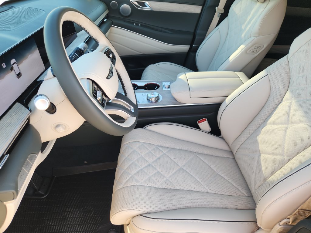 New 2026 Genesis GV80 3.5T Prestige AWD/4WD image 13