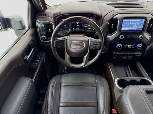 Used 2020 GMC Sierra 3500 Denali w/ Denali Ultimate Package image 24