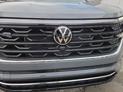 New 2026 Volkswagen Atlas SEL Premium R-Line AWD/4WD image 6