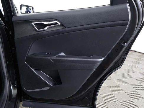 Used 2024 Kia Sportage LX image 23