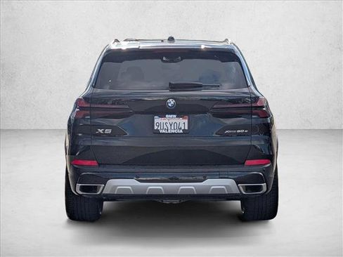 Used 2026 BMW X5 xDrive50e w/ Executive Package image 6
