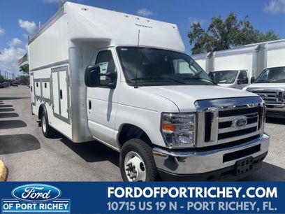 New 2025 Ford E-450 and Econoline 450 Super Duty w/ Power Equipment Group