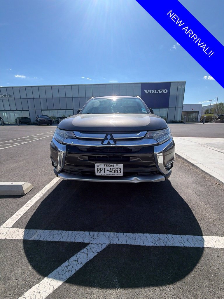 Used 2018 Mitsubishi Outlander SEL FWD image 11
