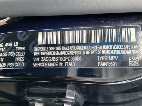 Used 2016 Jeep Renegade Latitude image 34