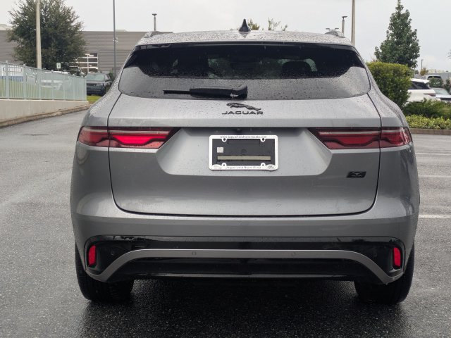New 2026 Jaguar F-PACE R-Dynamic S AWD/4WD image 9