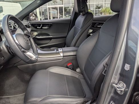 Used 2023 Mercedes-Benz C 300 Sedan image 13