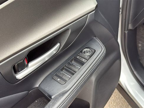 Used 2024 Toyota Grand Highlander XLE image 10