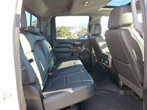 Used 2022 GMC Sierra 2500 Denali AWD/4WD image 25