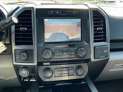 Used 2018 Ford F150 XLT w/ Equipment Group 302A Luxury image 16