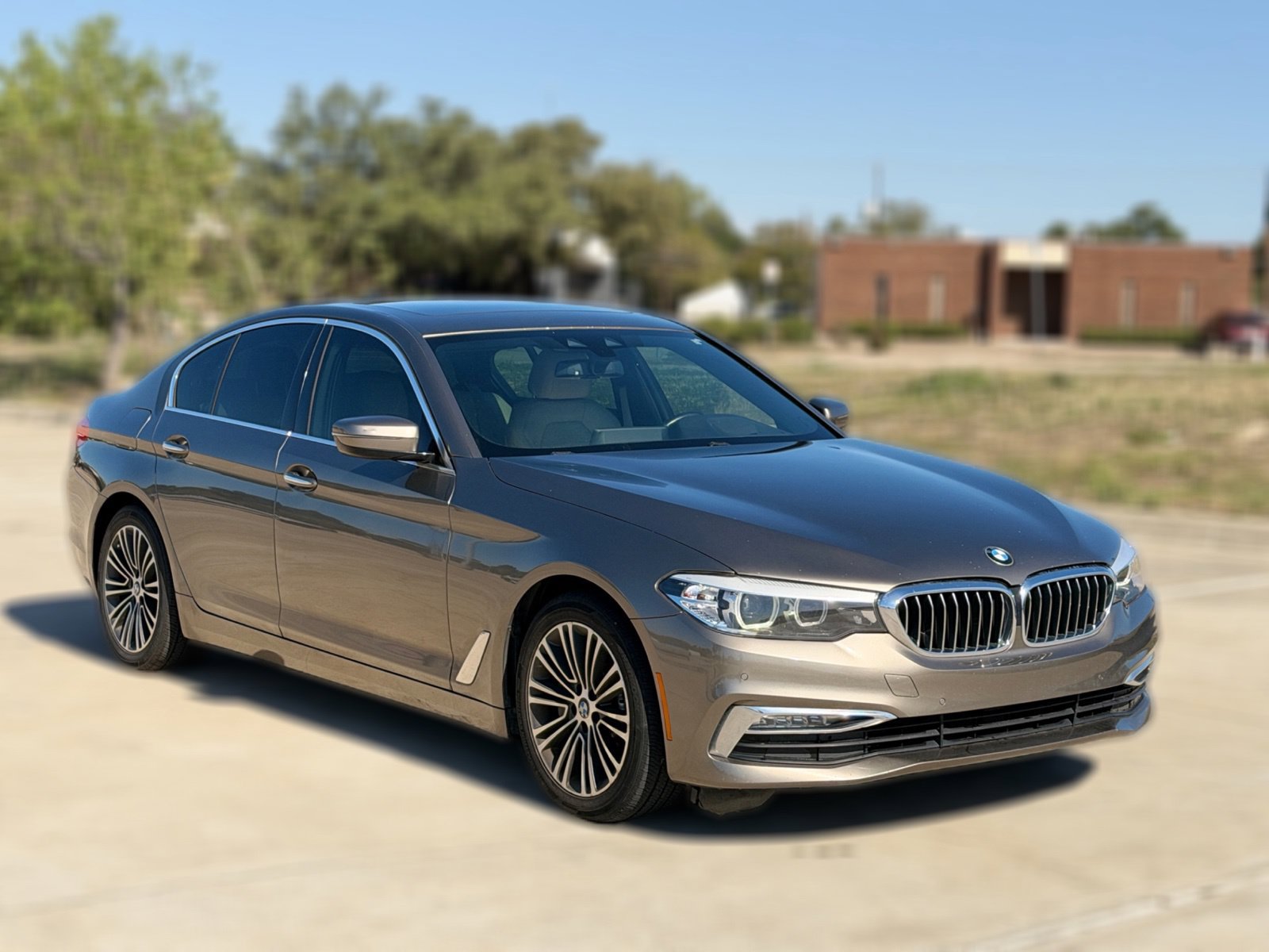 Used 2018 BMW 530i w/ Premium Package RWD image 6