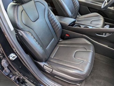 Used 2024 Hyundai Elantra Limited FWD image 27