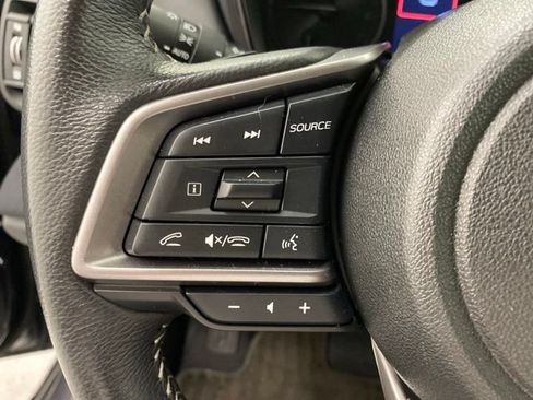 Used 2025 Subaru Outback Premium AWD/4WD image 16