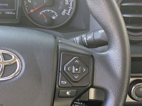 Used 2023 Toyota Tacoma SR image 14