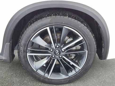 Used 2023 INFINITI QX55 Luxe w/ Cargo Package image 8