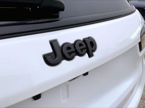 Used 2022 Jeep Compass Altitude image 10
