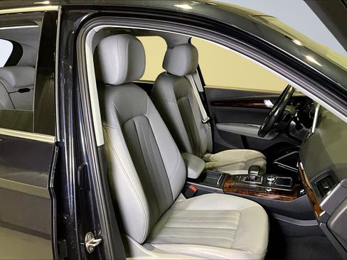 Used 2018 Audi Q5 2.0T Premium Plus w/ Premium Plus Package image 29