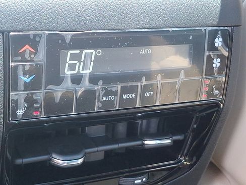 New 2025 Jeep Grand Cherokee L Limited w/ Trailer Tow Package image 7