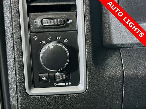 Used 2017 RAM 2500 SLT image 11