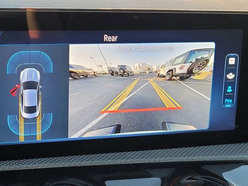 Used 2025 Mercedes-Benz CLA 250 4MATIC image 27