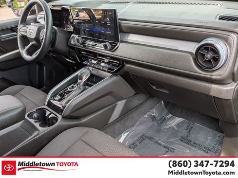 Used 2023 Chevrolet Colorado LT w/ Advanced Trailering Package AWD/4WD image 36