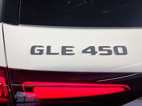 New 2026 Mercedes-Benz GLE 450 4MATIC image 6