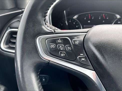 Used 2022 Chevrolet Equinox Premier AWD/4WD image 19