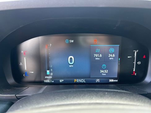 New 2025 Ford Maverick XLT w/ XLT Luxury Package image 10