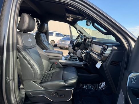 New 2025 Ford F150 Platinum w/ FX4 Off-Road Package AWD/4WD image 17