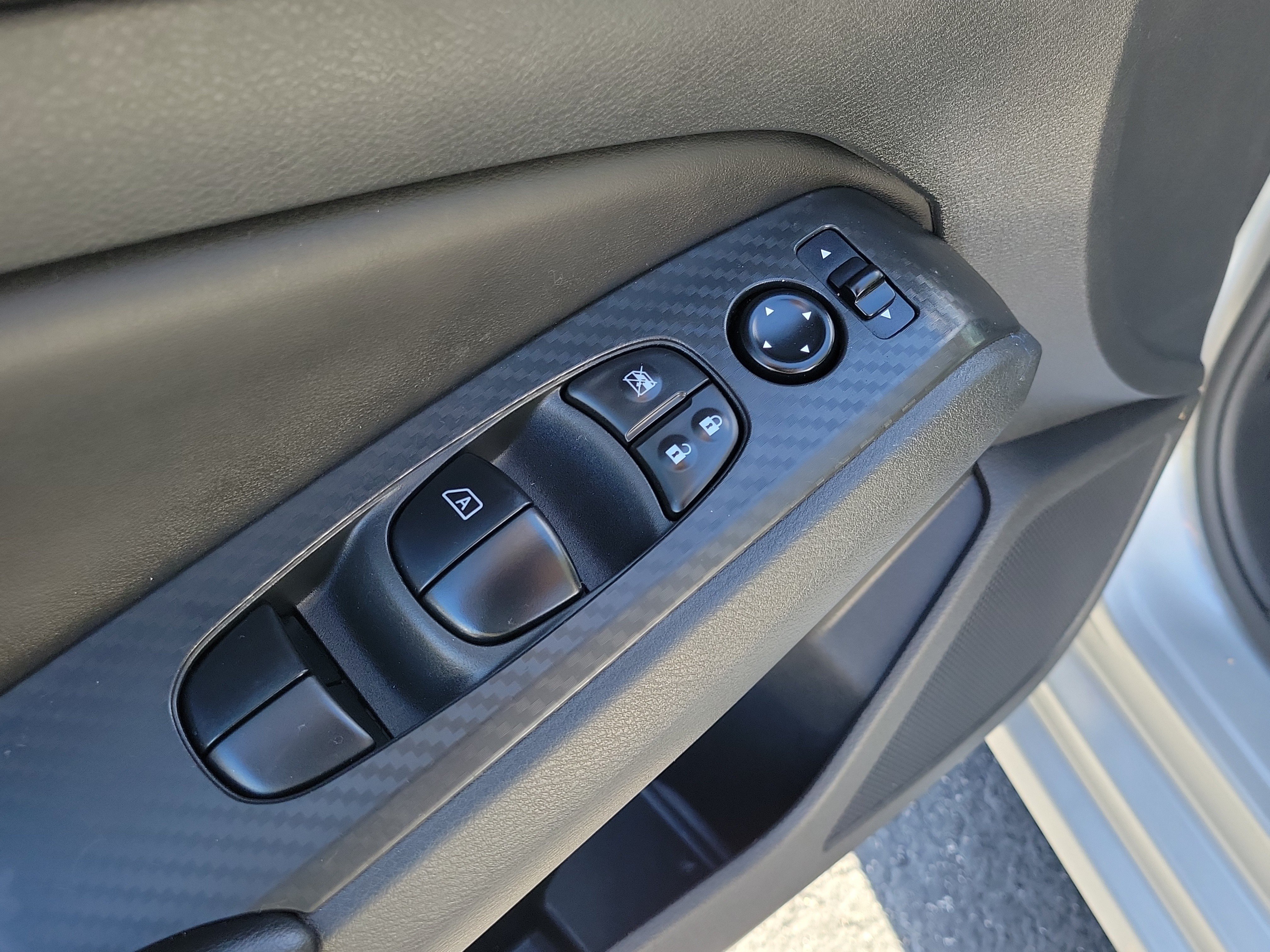 Certified 2024 Nissan Altima 2.5 S FWD image 17