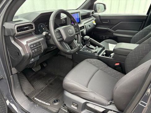 Used 2025 Toyota Tacoma SR5 image 16
