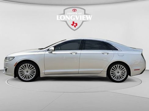 Used 2017 Lincoln MKZ Reserve w/ Climate Package AWD/4WD image 2