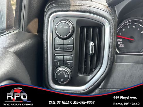 Used 2021 Chevrolet Silverado 1500 LT Trail Boss w/ Bed Protection Package AWD/4WD image 23