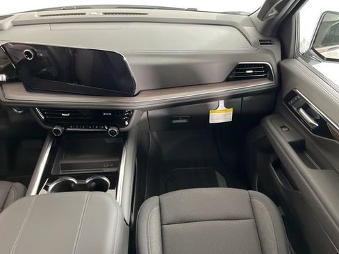 New 2026 Chevrolet Tahoe LS image 15