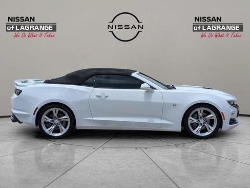 Used 2019 Chevrolet Camaro SS RWD image 4