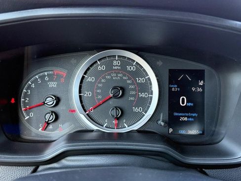 Used 2022 Toyota Corolla SE image 15