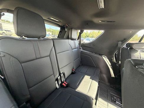 Used 2023 Chevrolet Tahoe RST w/ Luxury Package AWD/4WD image 21