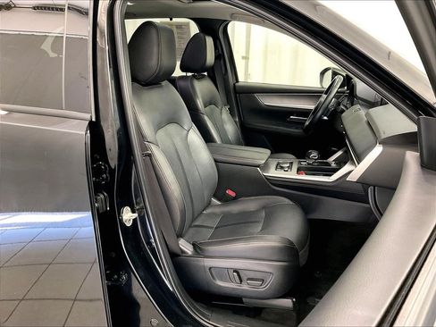 Used 2024 MAZDA CX-90 3.3 Turbo w/ Preferred Plus AWD/4WD image 11