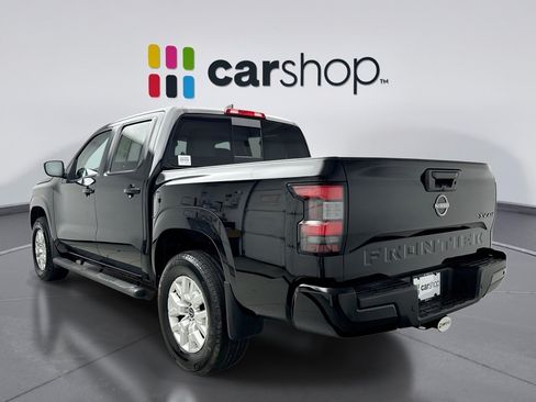 Used 2023 Nissan Frontier SV w/ SV Convenience Package AWD/4WD image 3