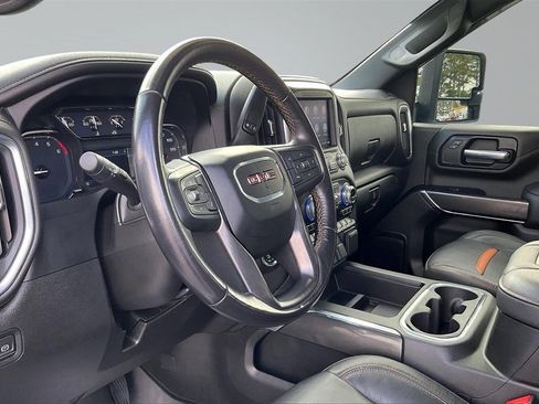 Used 2022 GMC Sierra 2500 AT4 w/ Gooseneck/5TH Wheel Package image 14