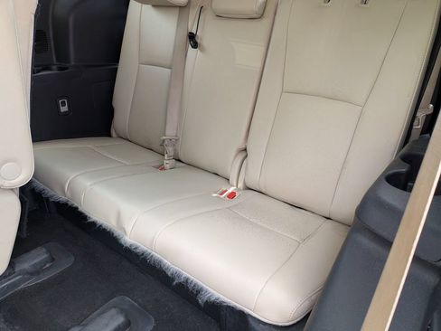 Used 2023 Toyota Highlander Limited AWD/4WD image 26