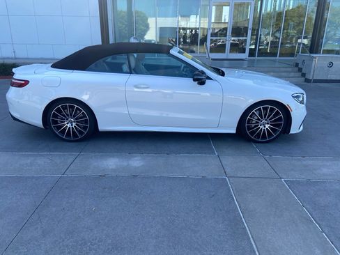 Used 2023 Mercedes-Benz E 450 Cabriolet image 4