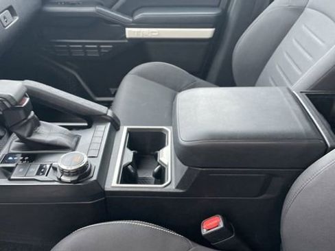 Used 2024 Toyota Tacoma TRD Sport image 20