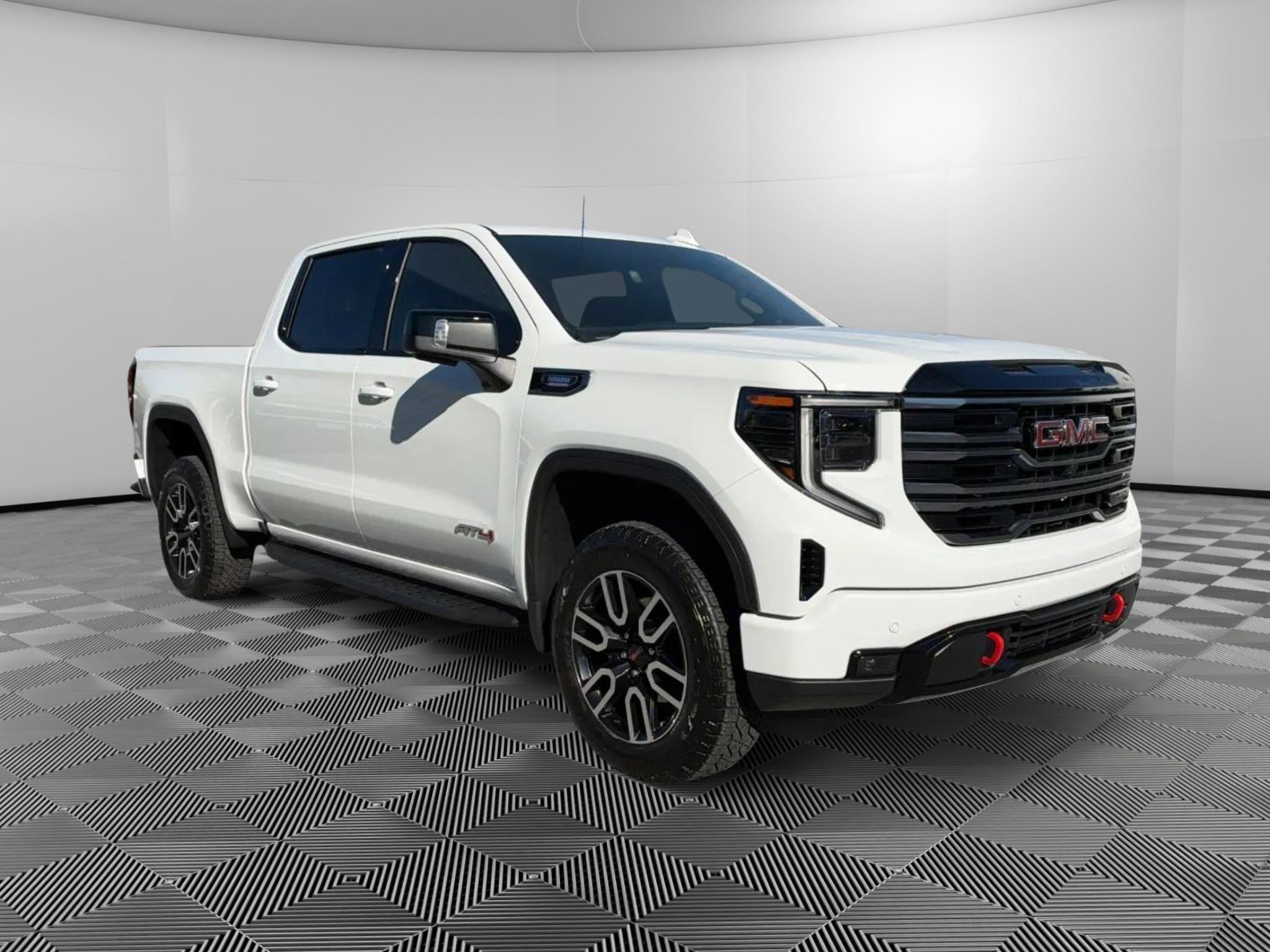 Used 2026 GMC Sierra 1500 AT4 w/ Technology Package AWD/4WD image 2
