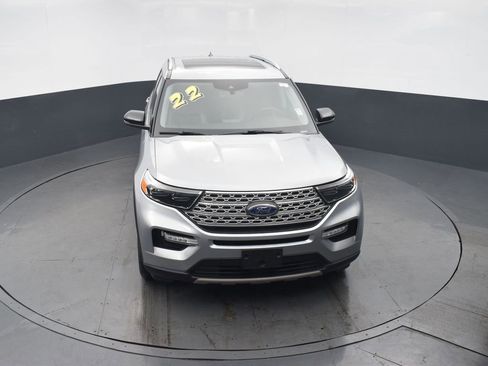 Used 2022 Ford Explorer Limited image 41