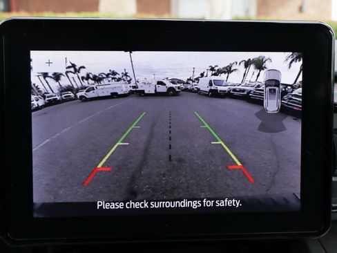 Used 2023 Ford Explorer XLT w/ Class IV Trailer Tow Package image 32