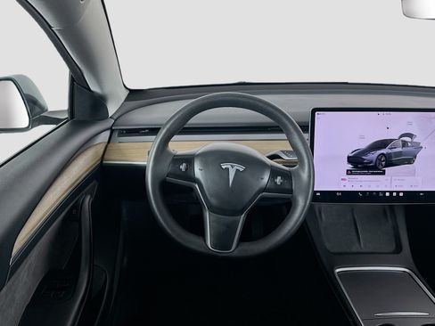 Used 2023 Tesla Model 3 Standard Range RWD image 16